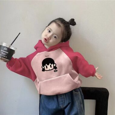 Cozy cartoon fleece color-block kids hoodie for winter
