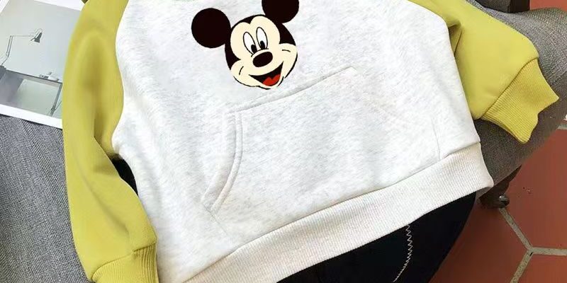 Winter warm stylish fleece hoodie for kids in soft fabric