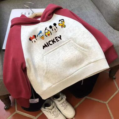 Winter warm stylish fleece hoodie for kids in soft fabric