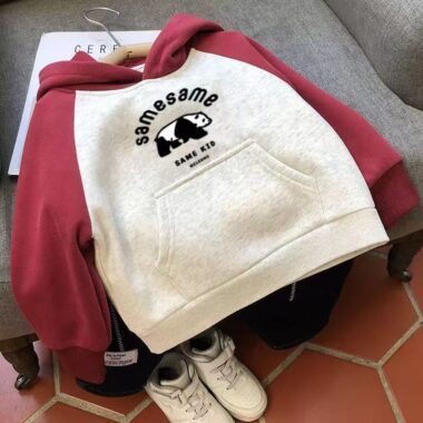 Winter warm stylish fleece hoodie for kids in soft fabric